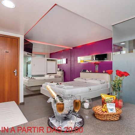 Motel Porto Dos Casais Порту-Алегрі Екстер'єр фото